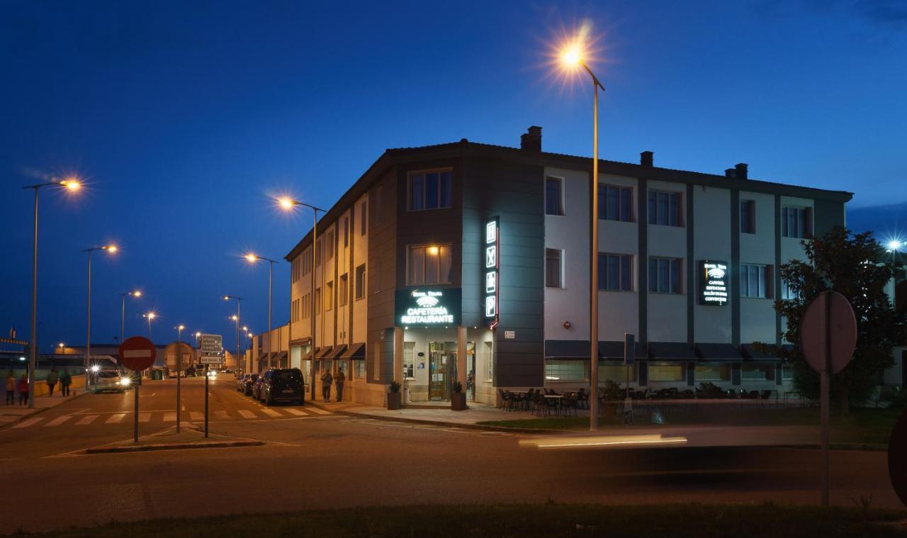 Hospedium Hotel Triana Miajadas Eksteriør billede