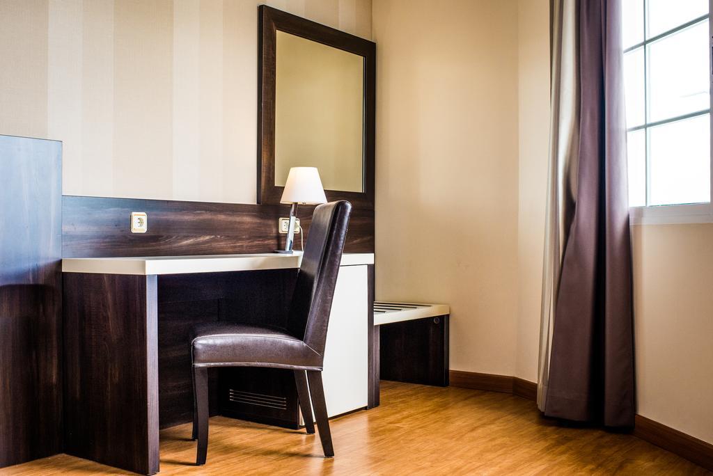 Hospedium Hotel Triana Miajadas Eksteriør billede